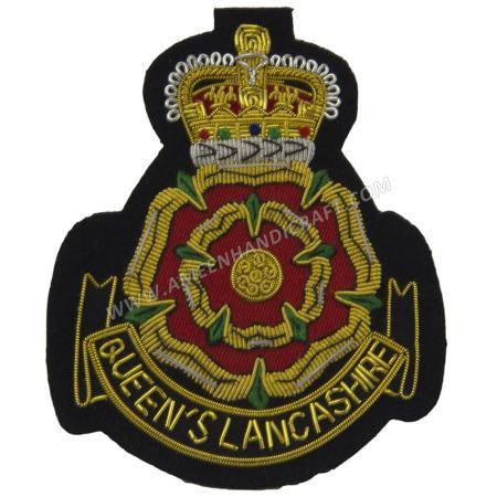 Queen's Regiment Regimental Bullion Wire Badge